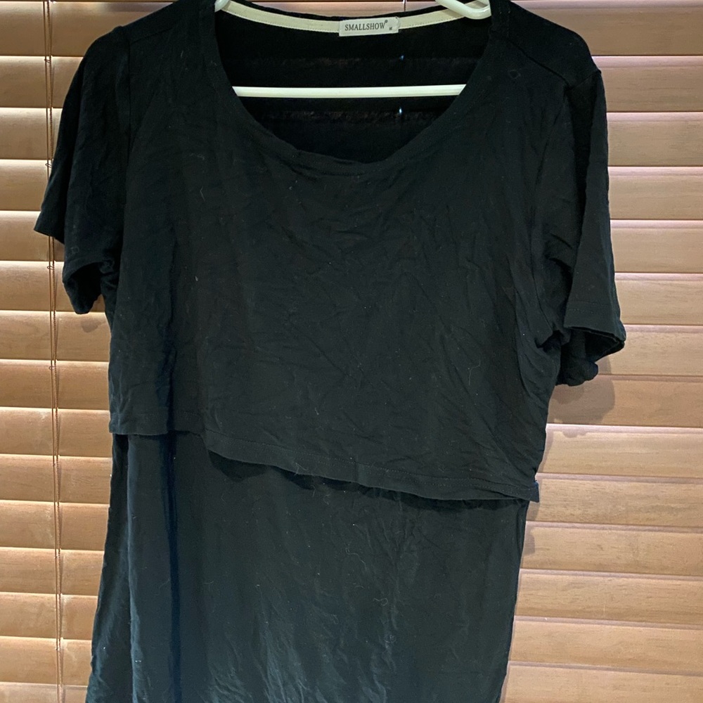 Short sleeve breastfeeding top choose 4 items for 20$